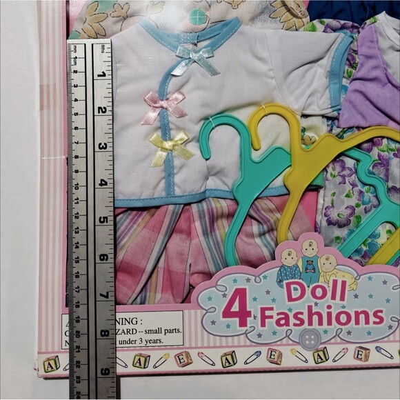 New Vintage Doll Baby Clothes 15" to 17" 1990s 4 Outfits Dress Pajamas Gift Set - Picture 10 of 11